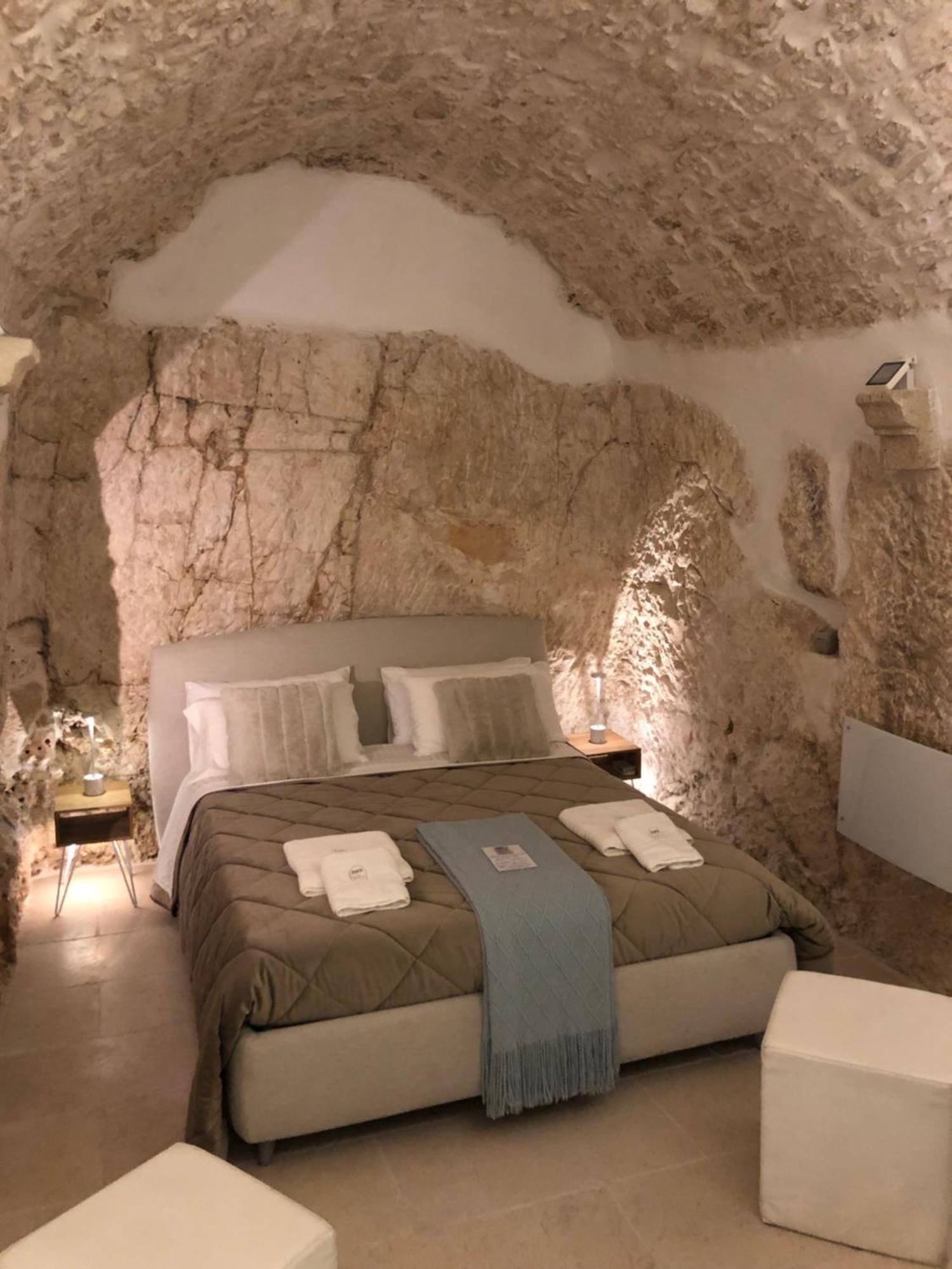 Ca Sotto L'Arco Bed & Breakfast Ostuni Ngoại thất bức ảnh
