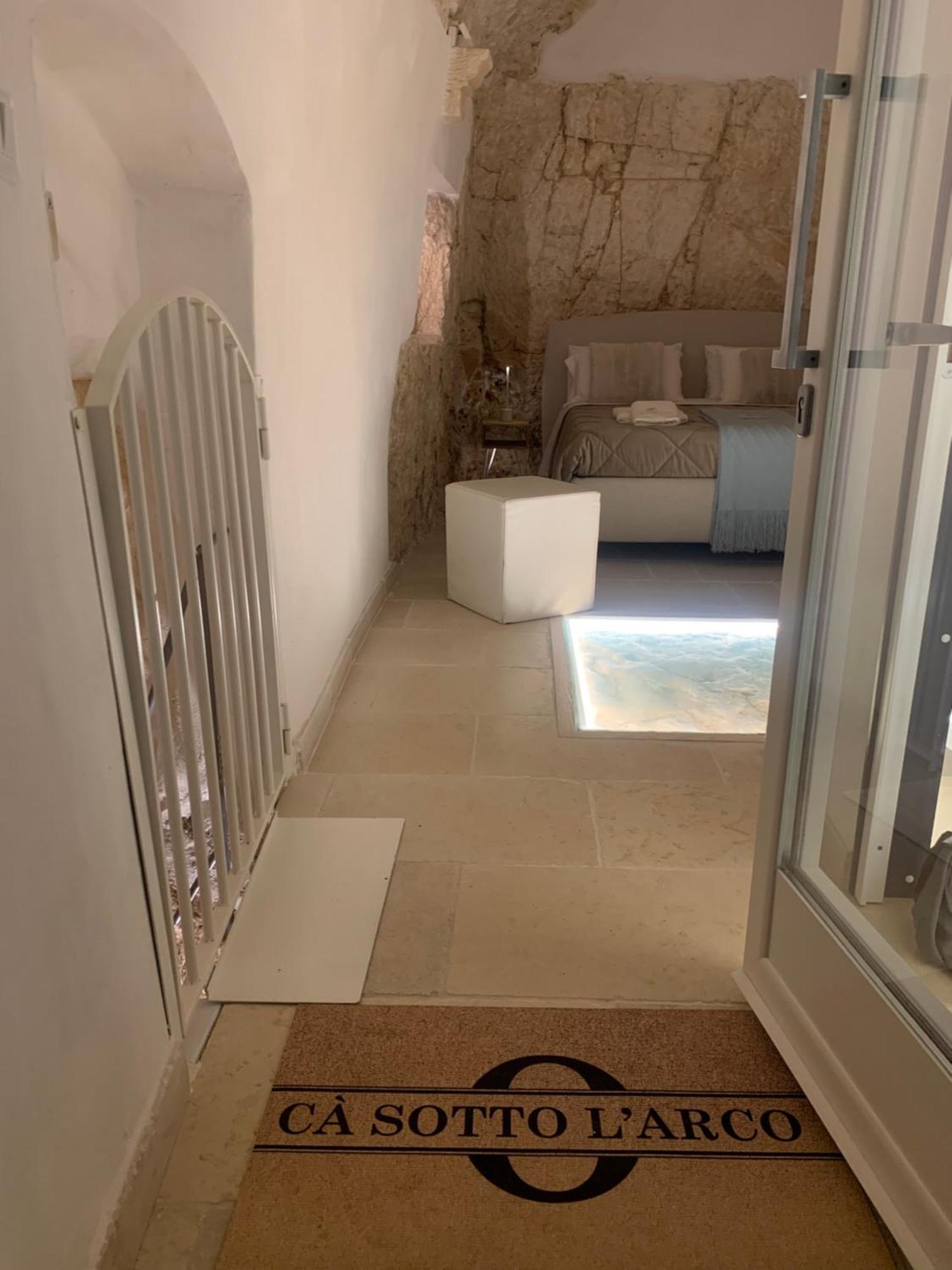Ca Sotto L'Arco Bed & Breakfast Ostuni Ngoại thất bức ảnh