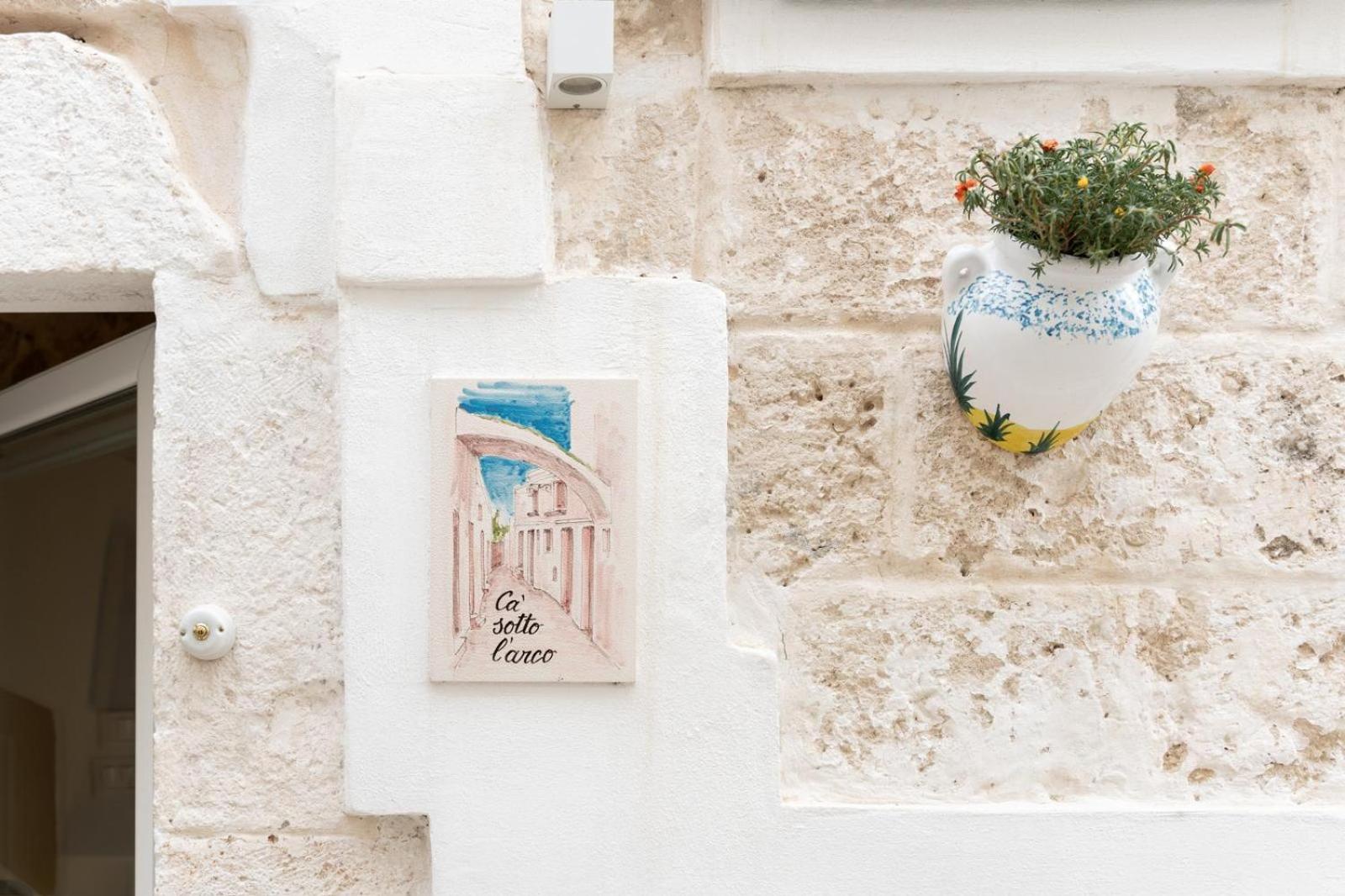 Ca Sotto L'Arco Bed & Breakfast Ostuni Ngoại thất bức ảnh
